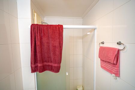 Apartamento à venda com 74m², 2 quartos e 2 vagasBanheiro