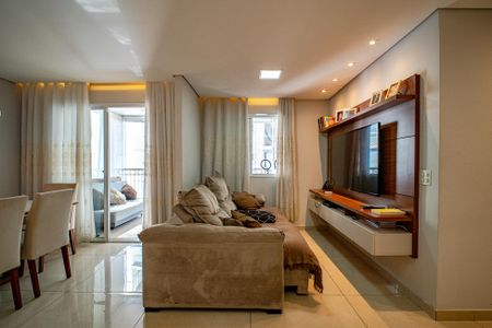 Apartamento à venda com 74m², 2 quartos e 2 vagasSala