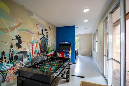 Apartamento à venda com 74m², 2 quartos e 2 vagasÁrea comum - Sala de jogos