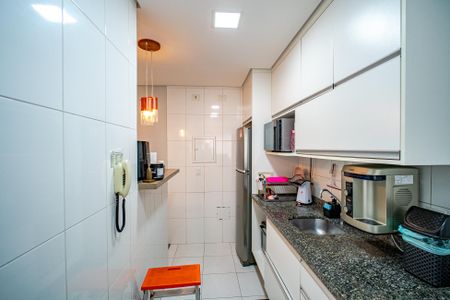 Apartamento à venda com 74m², 2 quartos e 2 vagasCozinha