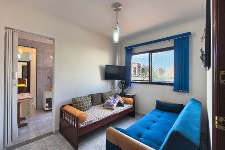 Sala de apartamento para alugar com 1 quarto, 42m² em Vila Tupi, Praia Grande