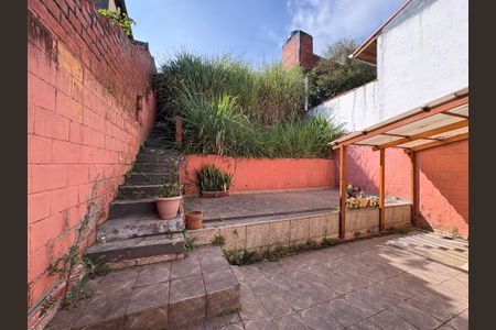 Casa para alugar com 80m², 3 quartos e 2 vagasQuintal