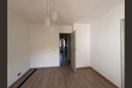 Casa para alugar com 80m², 3 quartos e 2 vagasSuíte 