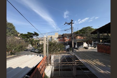 Vista do Quarto 1 de casa para alugar com 3 quartos, 80m² em Conjunto Residencial Vista Verde, São Paulo