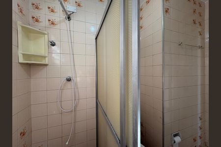 Casa para alugar com 80m², 3 quartos e 2 vagasBanheiro