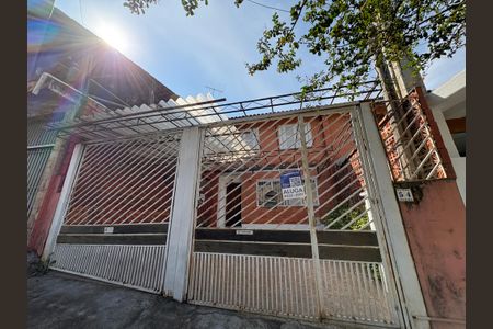 Casa para alugar com 80m², 3 quartos e 2 vagasFachada