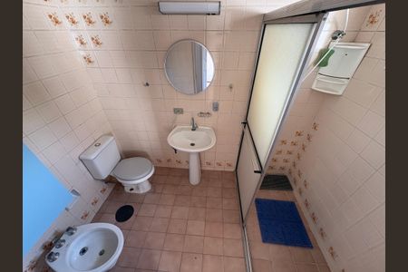 Casa para alugar com 80m², 3 quartos e 2 vagasBanheiro da Suíte