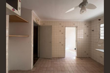 Casa para alugar com 80m², 3 quartos e 2 vagasCozinha