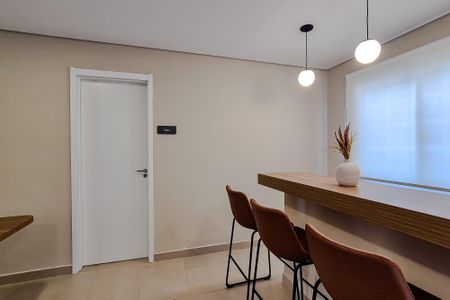 Apartamento para alugar com 38m², 2 quartos e sem vagaÁrea comum