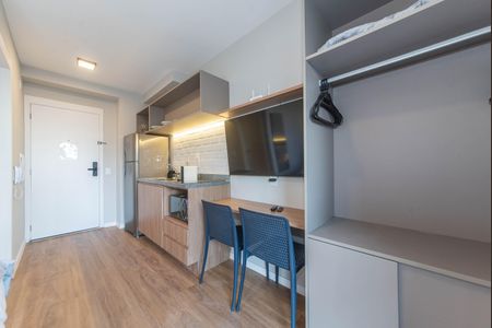 Quarto de kitnet/studio à venda com 1 quarto, 30m² em Vila Cordeiro, São Paulo