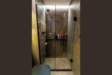 Apartamento à venda com 77m², 2 quartos e 1 vagaBanheiro Social