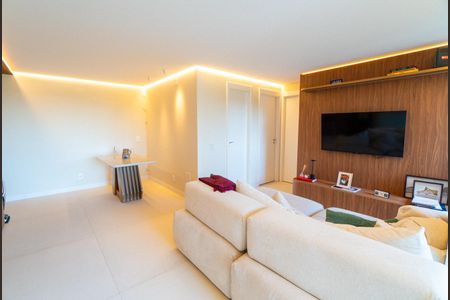 Apartamento à venda com 77m², 2 quartos e 1 vagaSala