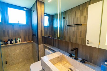 Apartamento à venda com 77m², 2 quartos e 1 vagaBanheiro da Suíte