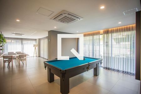 Apartamento à venda com 77m², 2 quartos e 1 vagaSala de Jogos