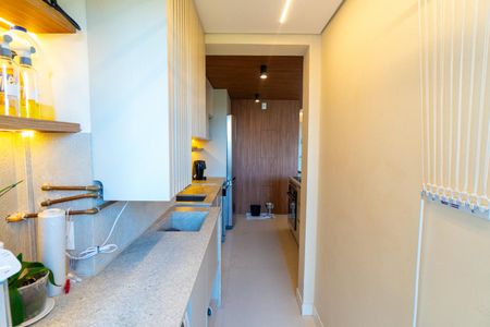 Apartamento à venda com 77m², 2 quartos e 1 vagaCozinha e Área de Serviço