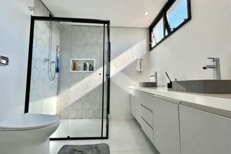 Apartamento à venda com 180m², 3 quartos e 3 vagasBanheiro da Suíte