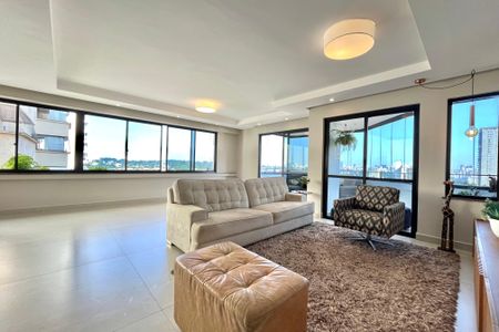 Apartamento à venda com 180m², 3 quartos e 3 vagasSala