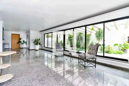 Apartamento à venda com 180m², 3 quartos e 3 vagasHall social