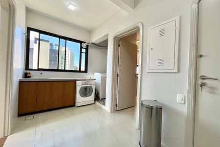 Apartamento à venda com 180m², 3 quartos e 3 vagasÁrea de Serviço