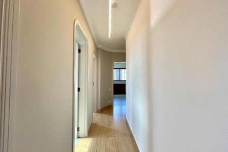 Apartamento à venda com 180m², 3 quartos e 3 vagasCorredor