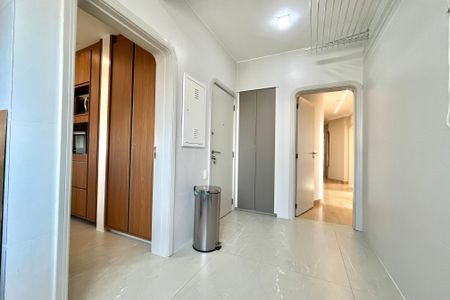 Apartamento à venda com 180m², 3 quartos e 3 vagasÁrea de Serviço
