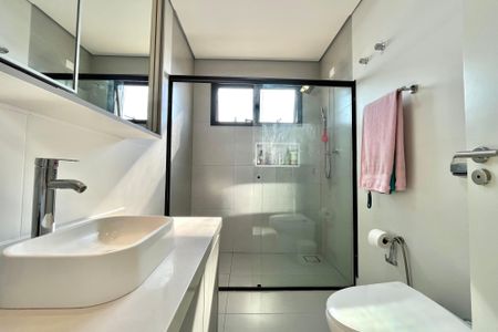 Apartamento à venda com 180m², 3 quartos e 3 vagasBanheiro Corredor