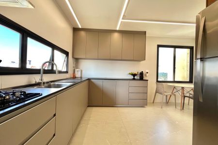 Apartamento à venda com 180m², 3 quartos e 3 vagasCozinha