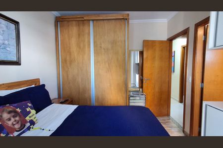 Apartamento à venda com 130m², 3 quartos e 2 vagasSuíte 