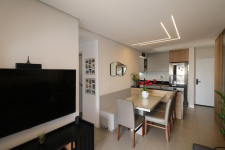 Apartamento à venda com 69m², 3 quartos e 2 vagas Apartamento à venda com 69m², 3 quartos e 2 vagasSala