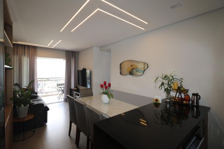 Apartamento à venda com 69m², 3 quartos e 2 vagas Apartamento à venda com 69m², 3 quartos e 2 vagasSala