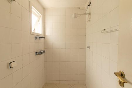 Casa para alugar com 300m², 3 quartos e 2 vagasBanheiro da Suíte