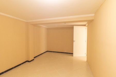 Casa para alugar com 300m², 3 quartos e 2 vagasQuarto 1