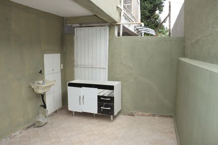 Área de serviço de casa para alugar com 1 quarto, 85m² em Granja Carolina, Cotia