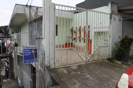 Fachada de casa para alugar com 1 quarto, 85m² em Granja Carolina, Cotia