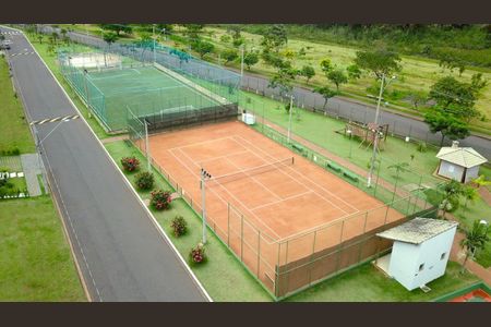 Casa de condomínio para alugar com 220m², 3 quartos e 3 vagasQuadra Esportiva