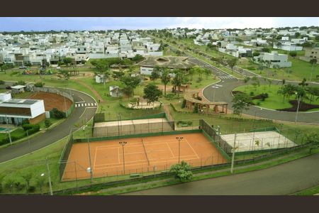 Casa de condomínio para alugar com 220m², 3 quartos e 3 vagasQuadra Esportiva