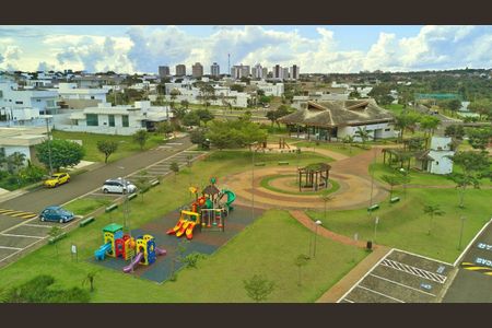 Casa de condomínio para alugar com 220m², 3 quartos e 3 vagasÁrea comum - Playground