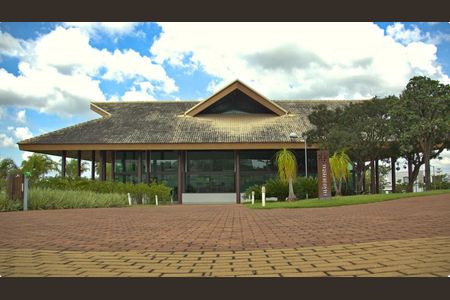 Casa de condomínio para alugar com 220m², 3 quartos e 3 vagasÁrea comum - Salão de festas