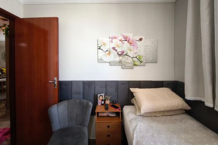 Apartamento à venda com 66m², 3 quartos e 1 vagaQuarto 2