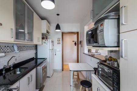 Apartamento para alugar com 85m², 2 quartos e 2 vagasCozinha