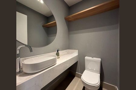 Apartamento à venda com 175m², 3 quartos e 3 vagasBanheiro 