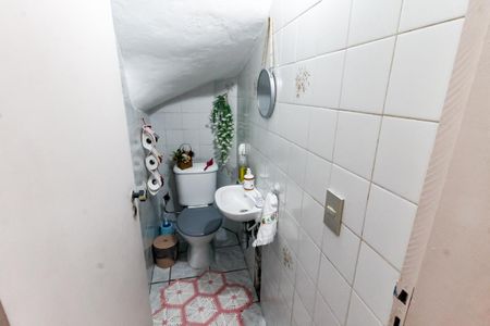 Lavabo de casa para alugar com 3 quartos, 90m² em Jardim Ouro Preto, Taboão da Serra