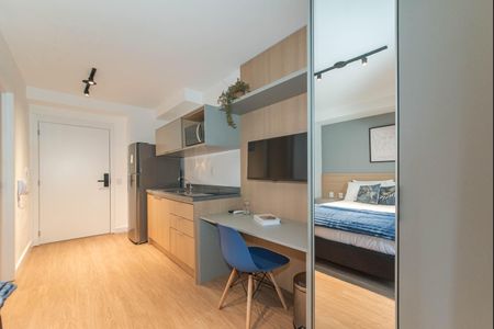 Quarto de kitnet/studio à venda com 1 quarto, 24m² em Vila Cordeiro, São Paulo