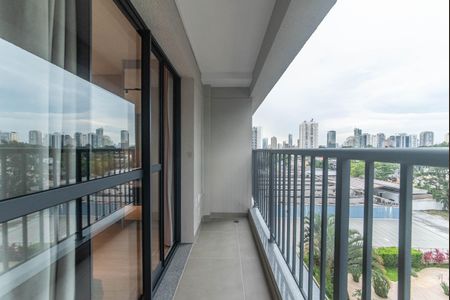 Varanda de kitnet/studio à venda com 1 quarto, 24m² em Vila Cordeiro, São Paulo