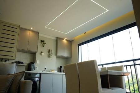 Apartamento à venda com 55m², 2 quartos e 1 vagaSala