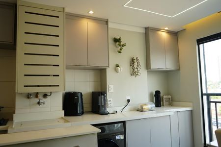 Apartamento à venda com 55m², 2 quartos e 1 vagaCozinha