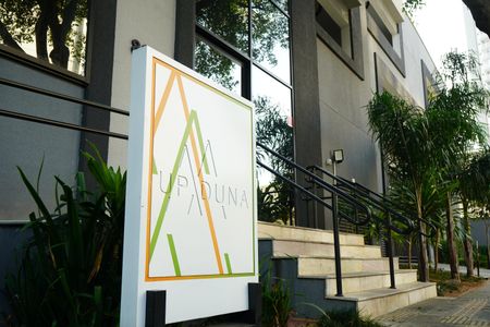 Apartamento à venda com 55m², 2 quartos e 1 vagaFachada