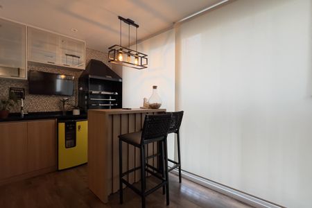 Apartamento à venda com 79m², 2 quartos e 1 vaga Apartamento à venda com 79m², 2 quartos e 1 vagaVaranda gourmet