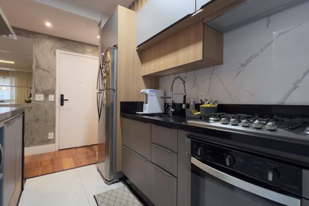 Apartamento à venda com 79m², 2 quartos e 1 vaga Apartamento à venda com 79m², 2 quartos e 1 vagaCozinha e Área de Serviço