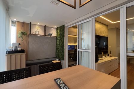 Apartamento à venda com 79m², 2 quartos e 1 vaga Apartamento à venda com 79m², 2 quartos e 1 vagaVaranda gourmet